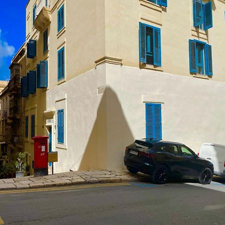 Stylish Valletta Apartment Exterior photo
