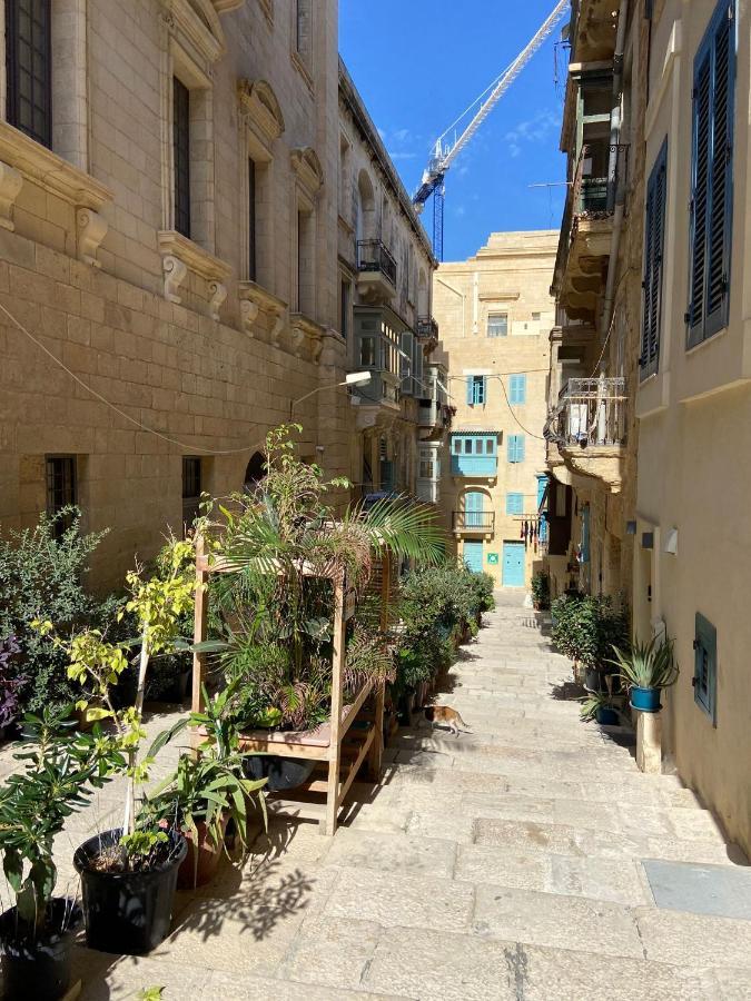 Stylish Valletta Apartment Exterior photo