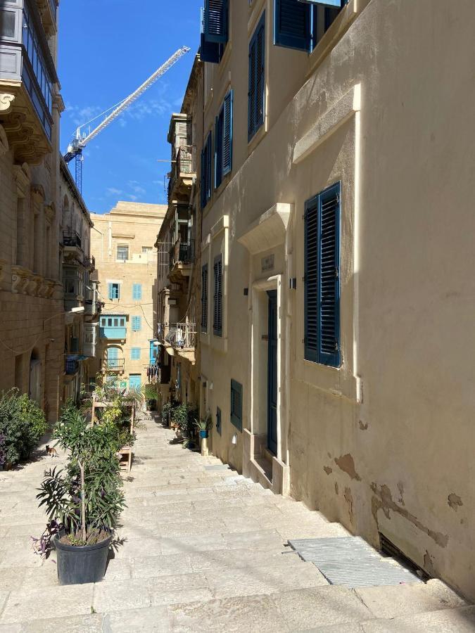 Stylish Valletta Apartment Exterior photo