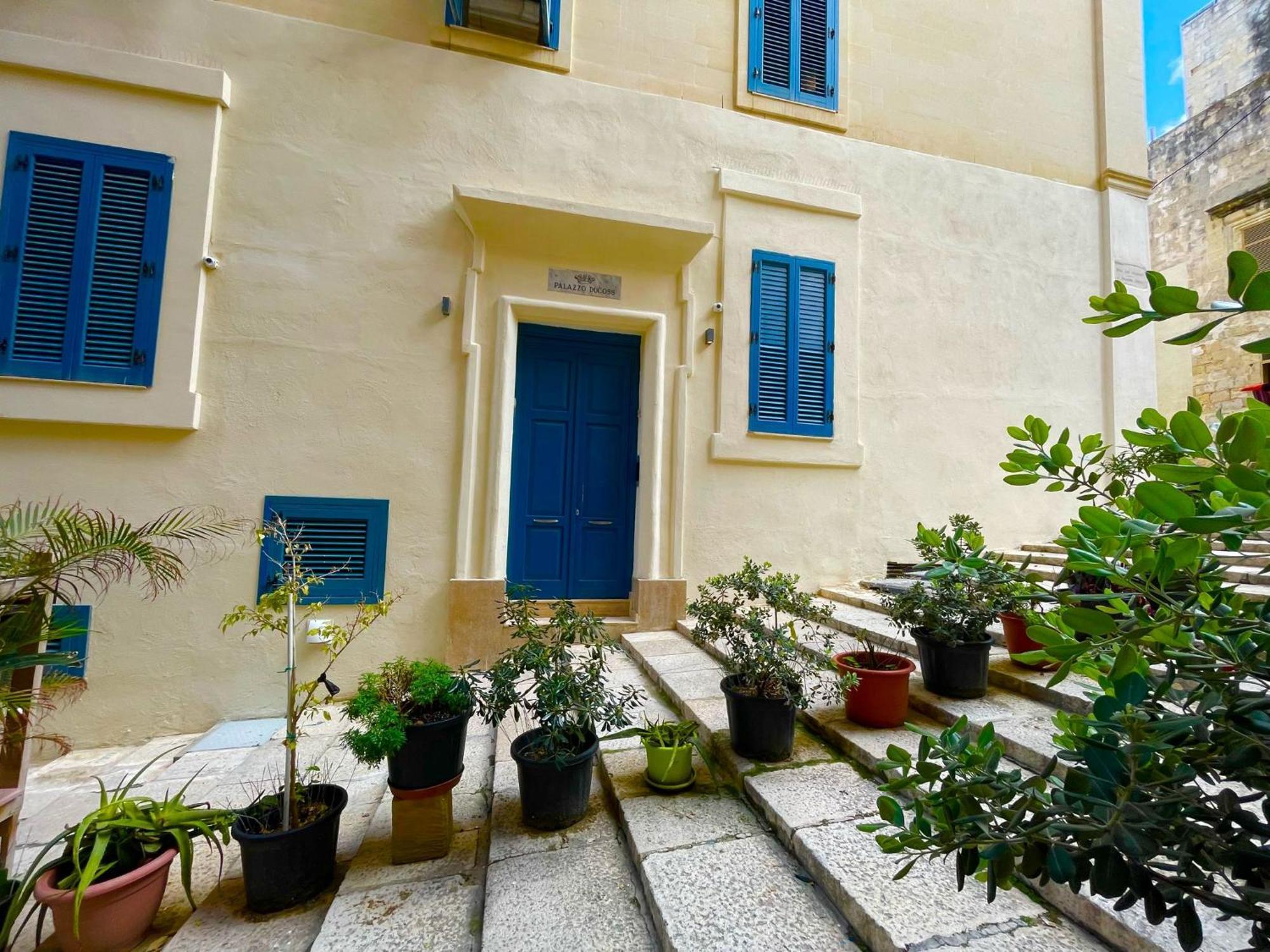 Stylish Valletta Apartment Exterior photo
